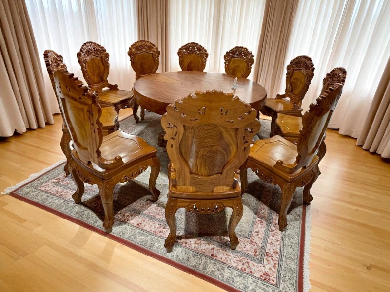 5 mẫu bàn ăn bằng gỗ tự nhiên đẹp cho không gian nhỏ 2 Bàn ăn bằng gỗ tự nhiên