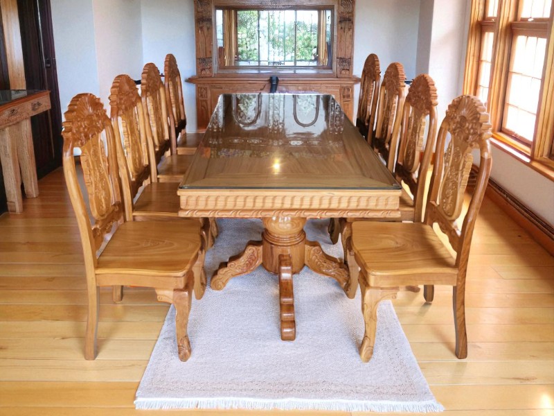 5 mẫu bàn ăn bằng gỗ tự nhiên đẹp cho không gian nhỏ 4 Bàn ăn bằng gỗ tự nhiên