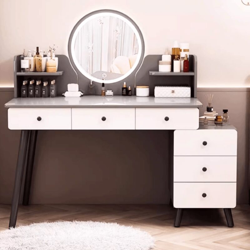 5 cách sắp xếp bàn trang điểm gọn gàng hơn ai cũng làm được 5 5 cách sắp xếp bàn trang điểm gọn gàng hơn ai cũng làm được