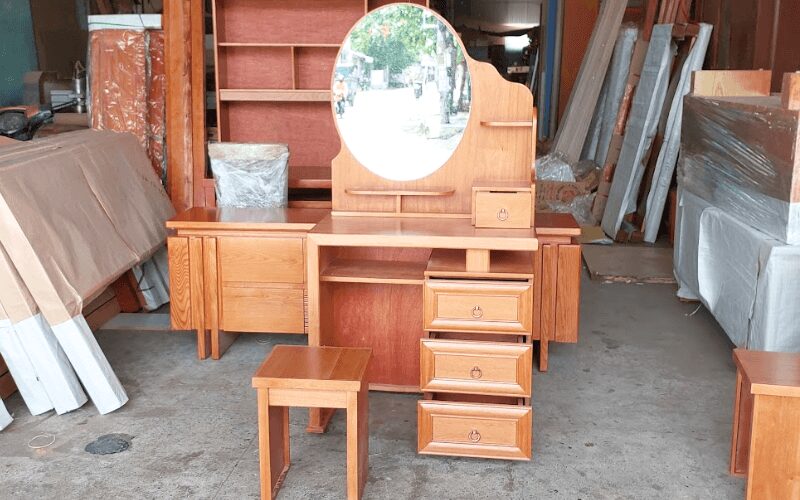 5 cách sắp xếp bàn trang điểm gọn gàng hơn ai cũng làm được 7 5 cách sắp xếp bàn trang điểm gọn gàng hơn ai cũng làm được