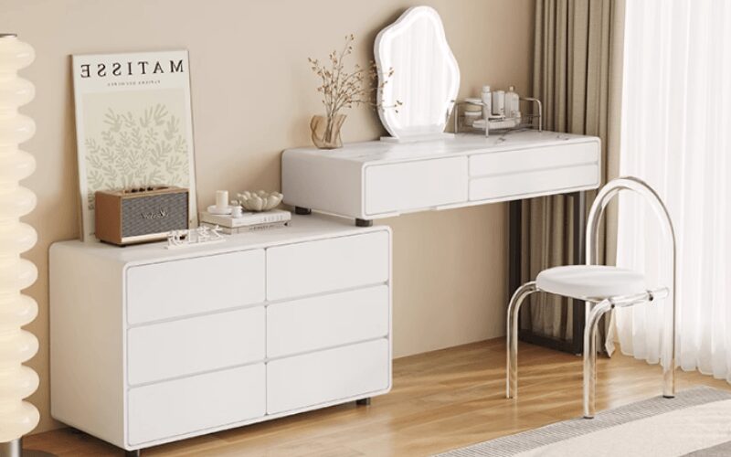 5 cách sắp xếp bàn trang điểm ngăn nắp, gọn gàng tại nhà 8 5 cách sắp xếp bàn trang điểm ngăn nắp