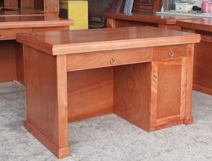 Bàn làm việc gỗ 1m2
