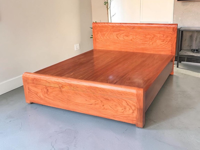 Mẫu giường ngủ đẹp tại quận 1 gỗ tự nhiên bền chắc