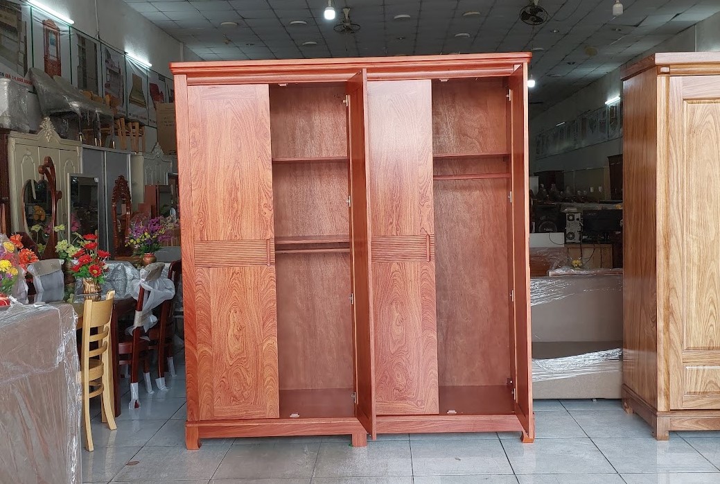 Tủ đựng quần áo gỗ tự nhiên 4 cánh hiện đại
