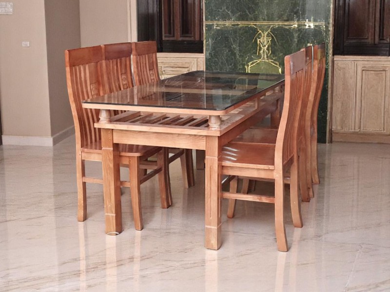 4 lý do nên chọn bàn ăn gỗ sồi cho gia đình 1 Bàn ăn gỗ sồi