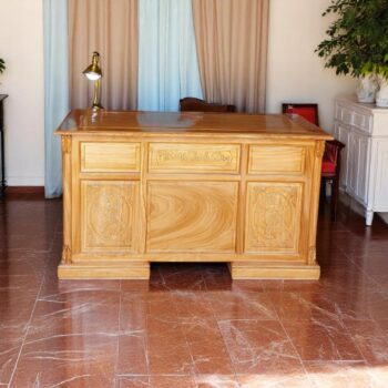 Bàn làm việc hiện đại