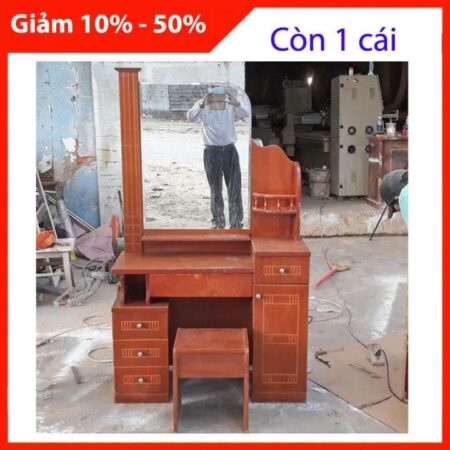 Bàn phấn MS A6335 Giá 3.000.000 thanh lý giá = 1.900.000