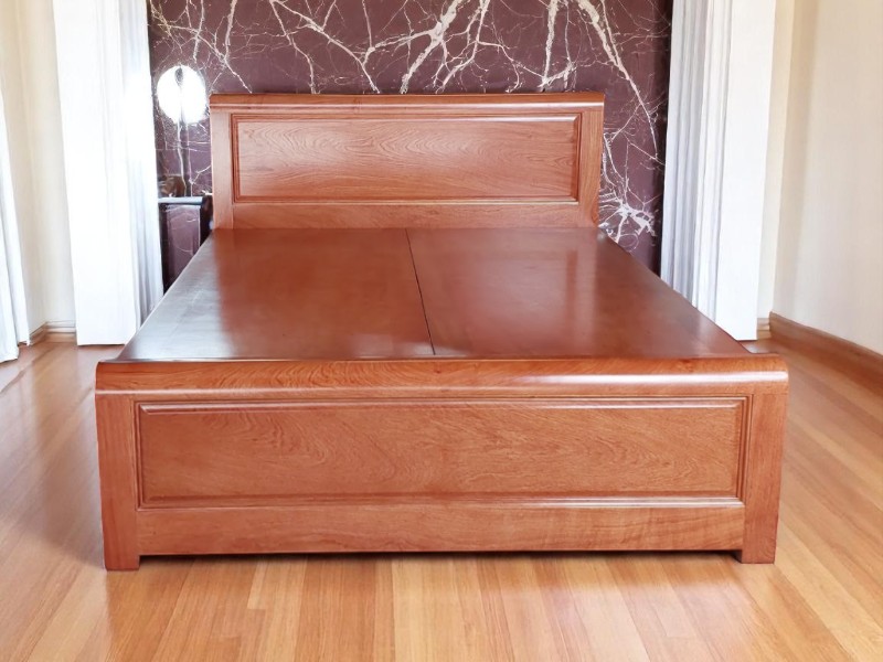5 lý do nên chọn giường ngủ gỗ óc chó cho phòng ngủ hiện đại 1 Giường ngủ gỗ óc chó