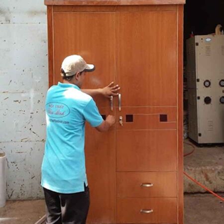 Tủ áo gỗ phủ vân gỗ xoan đào MS : 8997