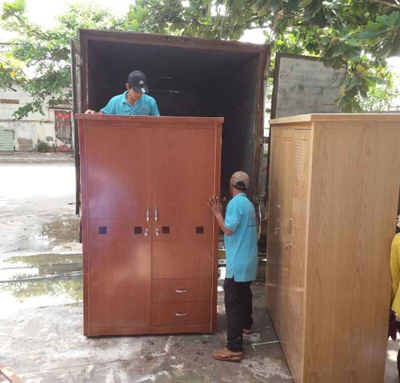 Tủ áo gỗ phủ vân gỗ xoan đào MS : 8997 - Ảnh 5