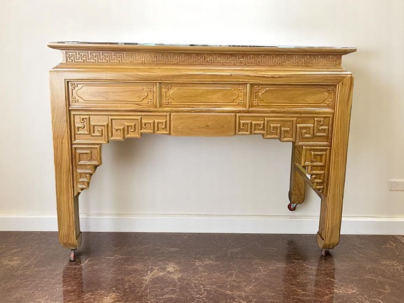 3 tủ thờ 3 tầng đẹp phù hợp mọi không gian thờ cúng 7 Tủ thờ 3 tầng đẹp