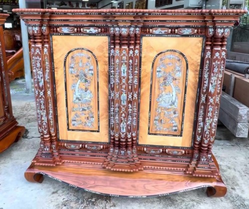 Tủ thờ tam cấp tự nhiên bảo hành dài hạn