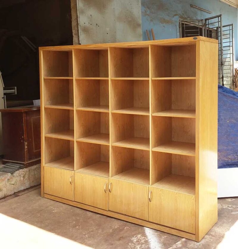 Tủ trưng bày sản phẩm MS 9035  Giá Rộng 2m0 x cao 2m0 = 7.200.000 - Ảnh 5