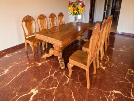 Bàn ăn gỗ đẹp tại Thủ Đức
