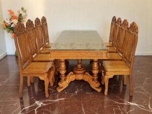 Địa chỉ bán bàn ăn gỗ tại Quận 10