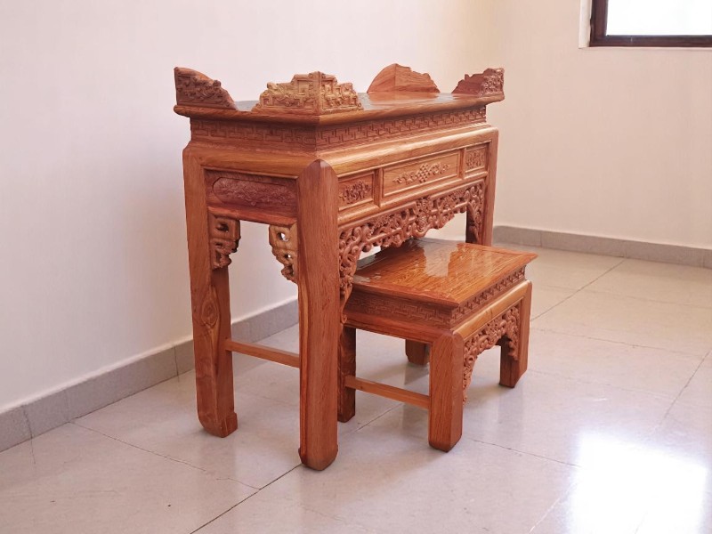 4 Gợi ý chọn bàn thờ cho căn hộ nhỏ gọn hiện đại 5 Gợi ý chọn bàn thờ cho căn hộ