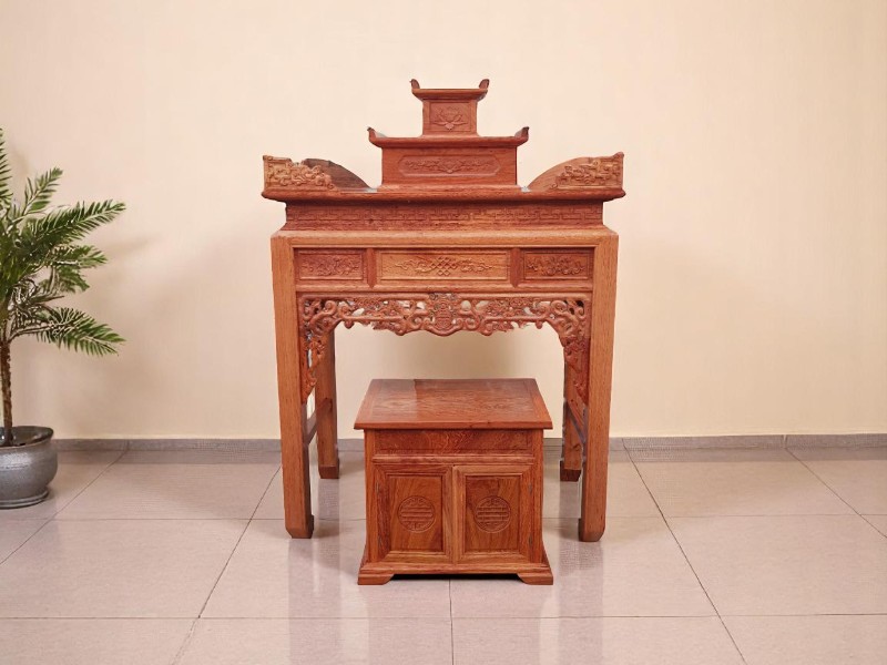 4 Gợi ý chọn bàn thờ cho căn hộ nhỏ gọn hiện đại 2 Gợi ý chọn bàn thờ cho căn hộ