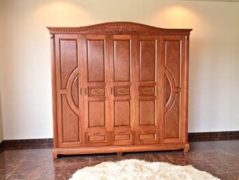 Cách kết hợp tủ quần áo và ánh sáng