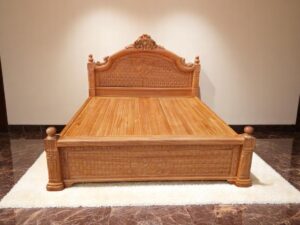 Giường ngủ bằng gỗ