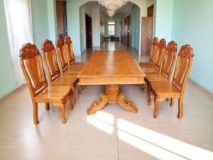 6 mẹo bảo quản bàn ăn luôn mới