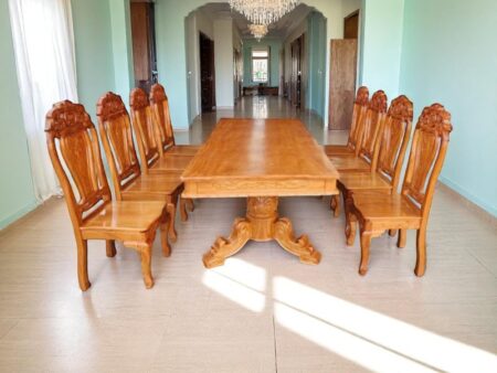 6 mẹo bảo quản bàn ăn luôn mới