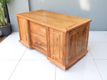 7 điều cần biết khi mua bàn làm việc online