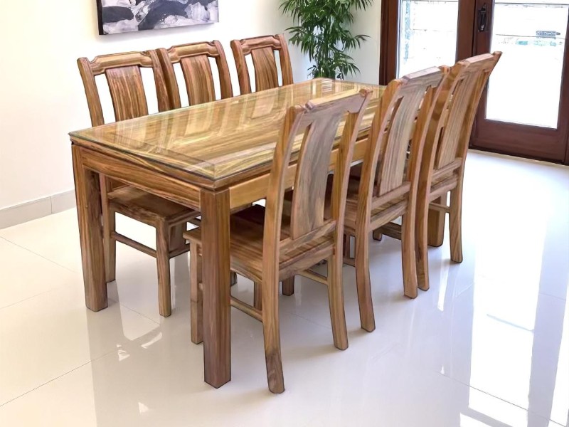 7 lưu ý khi kê bàn ăn cạnh cửa 1 7 lưu ý khi kê bàn ăn cạnh cửa
