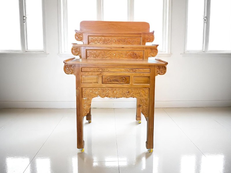 Bàn thờ hiện đại tại Bình Thạnh