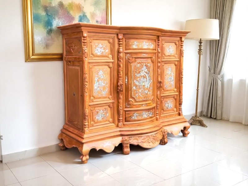 Bước Vệ Sinh Bàn Thờ Hàng Tuần