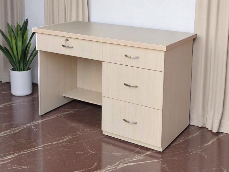 7 bước bố trí bàn làm việc khoa học bạn nên biết 4 Bước bố trí bàn làm việc khoa học