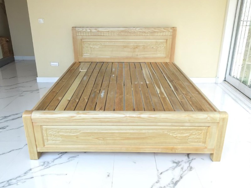 5 bí quyết chọn mua giường gỗ xoan đào đẹp, bền và tinh tế 1 Giường gỗ xoan đào đẹp