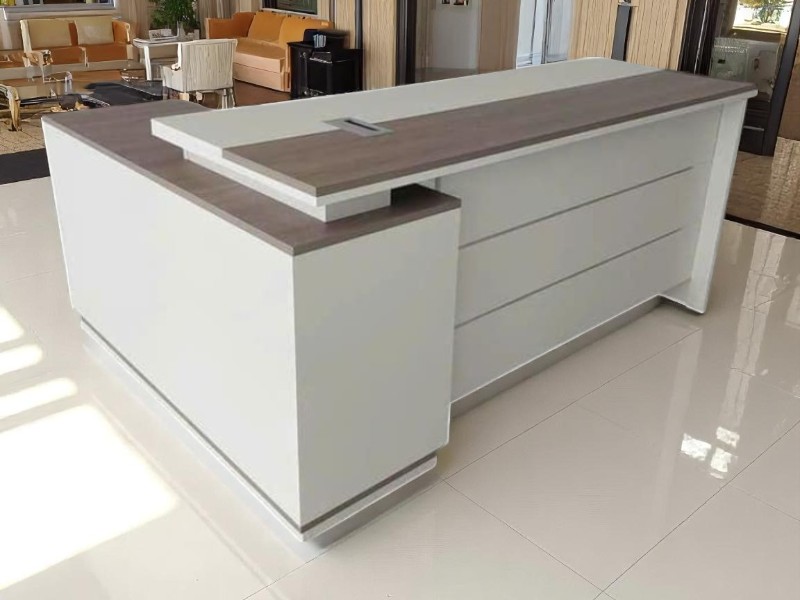 5 loại gỗ tốt nhất cho bàn làm việc bền và sang trọng 4 Loại gỗ tốt nhất cho bàn làm việc bền