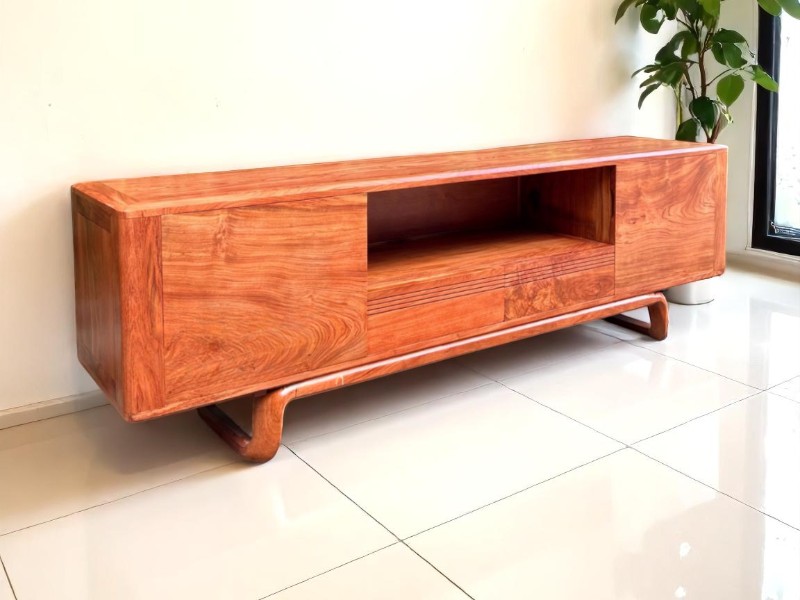 Lợi ích của kệ tivi gỗ công nghiệp