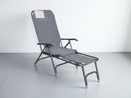 Mẹo vệ sinh ghế bố dễ dàng