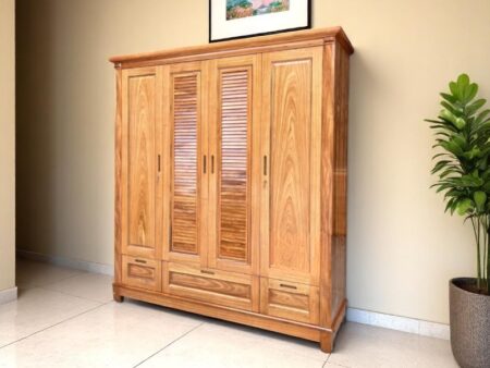Tủ quần áo gỗ tự nhiên tại Bình Chánh