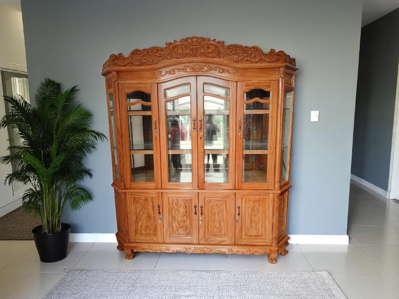 4 lý do tủ rượu gỗ tự nhiên đẹp sang cho phòng khách 4 Tủ rượu gỗ tự nhiên đẹp sang