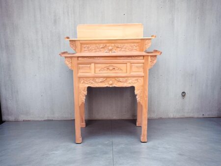 Bàn thờ gia tiên hiện đại