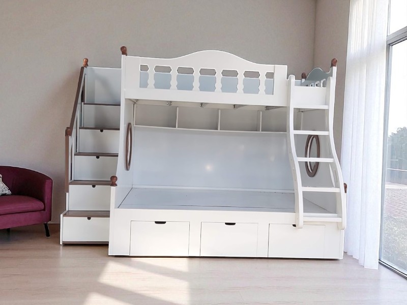 Giường tầng cầu trượt