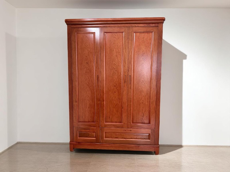 Tủ Quần Áo Cánh Kính – Vẻ Đẹp Tinh Tế Và Hiện Đại 3 Tủ Quần Áo Cánh Kính