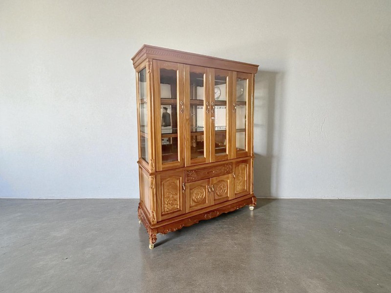 Tủ Đựng Rượu Đẹp – Tôn Vinh Vẻ Đẹp Và Đẳng Cấp Không Gian 4 Tủ đựng rượu đẹp