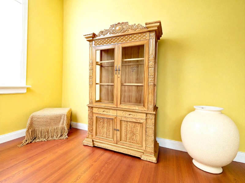 Địa chỉ bán tủ rượu tphcm