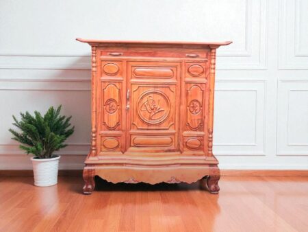 Mua bàn thờ gỗ ở đâu