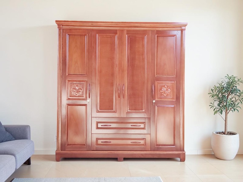 So sánh tủ quần áo gỗ tự nhiên xoan đào với các loại gỗ khác