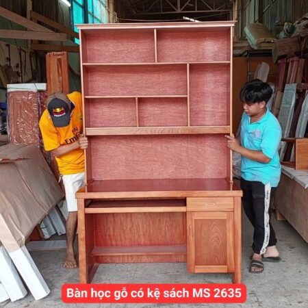 Bàn học gỗ có kệ sách MS 2635