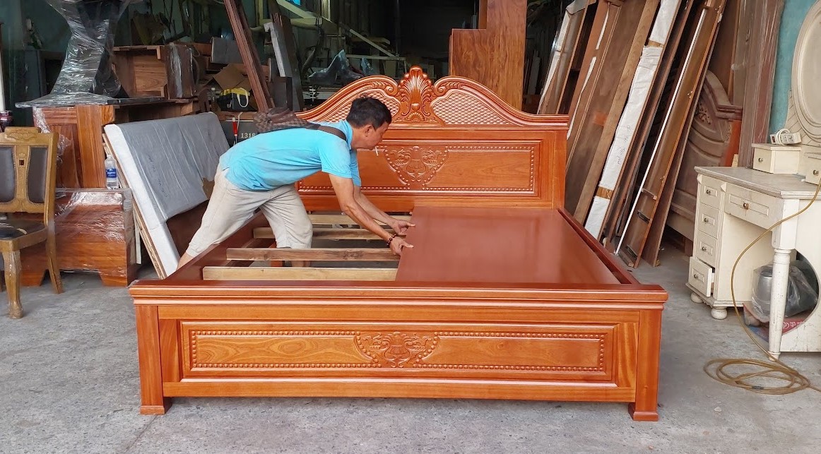 Báo Giá Giường Gỗ Xoan Đào 1m8x2m