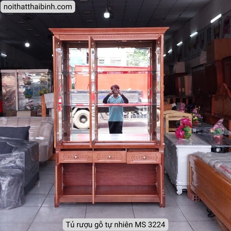 Tủ rượu phòng khách gỗ tự nhiên MS 3224 3 Tủ rượu phòng khách gỗ tự nhiên MS 3224 - Ảnh 3