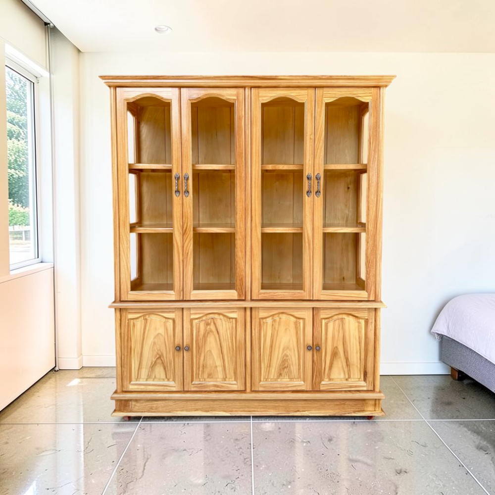 Tủ Rượu Gỗ Cao Cấp