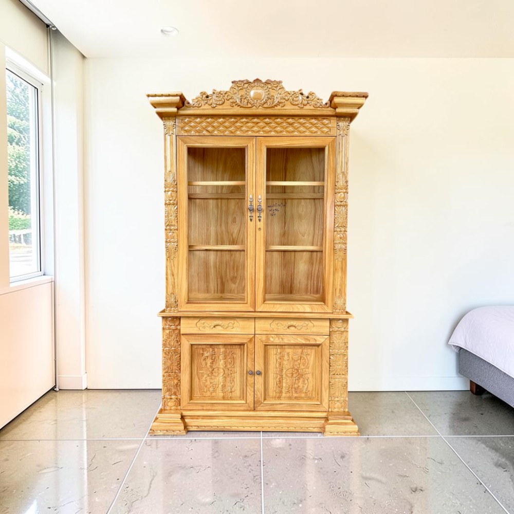 Tủ Rượu Trang Trí