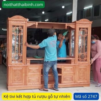 Kệ tivi gỗ kết hợp tủ trang trí MS 2747