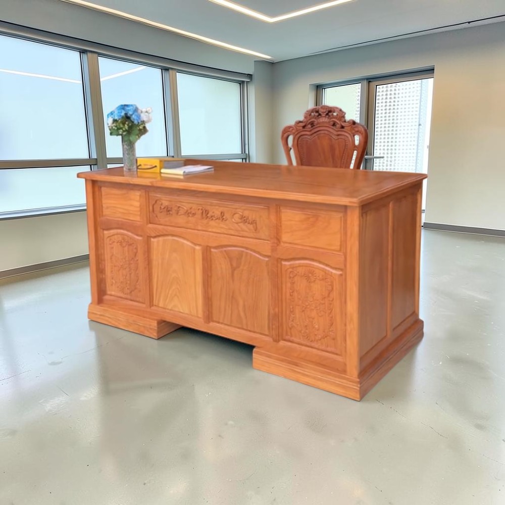 Bàn làm việc gỗ tự nhiên 1m2 tại xưởng Nội Thất Thái Bình Quận 7